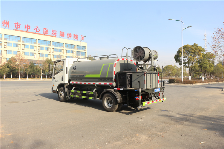 ����ӯͨ��܇�����{(l��n)�Ƹ����։m܇